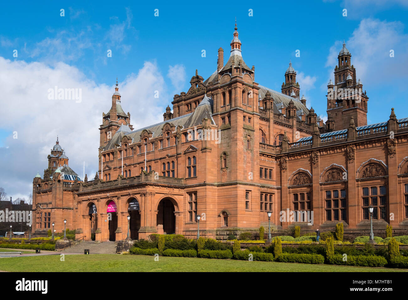 Vista esterna di Kelvingrove Art Gallery and Museum di Kelvingrove Park, Glasgow, Scotland, Regno Unito Foto Stock