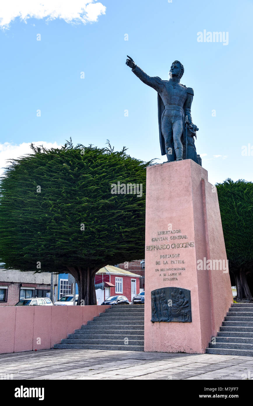 Statua per commemorare il liberatore, Bernardo O'Higgins nella città di Punta Arenas, Cile Foto Stock