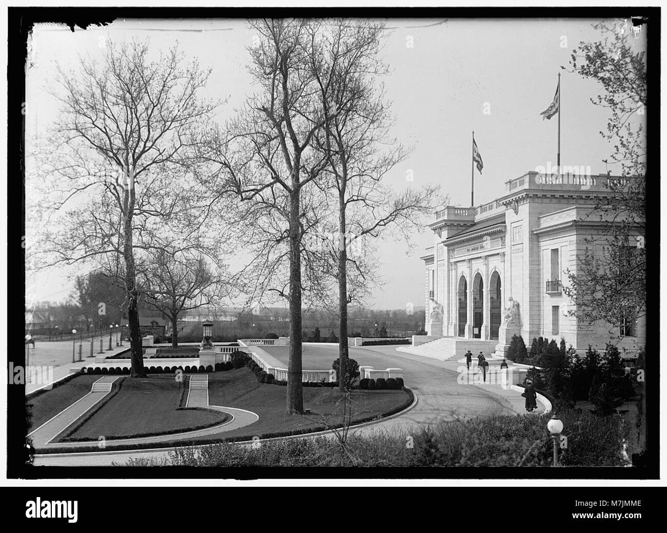 L'edificio Pan American Union, situato a Washington D.C., è raffigurato in questa immagine. È stato il quartier generale degli sforzi diplomatici tra i paesi americani e riflette la storia collaborativa delle Americhe. Foto Stock
