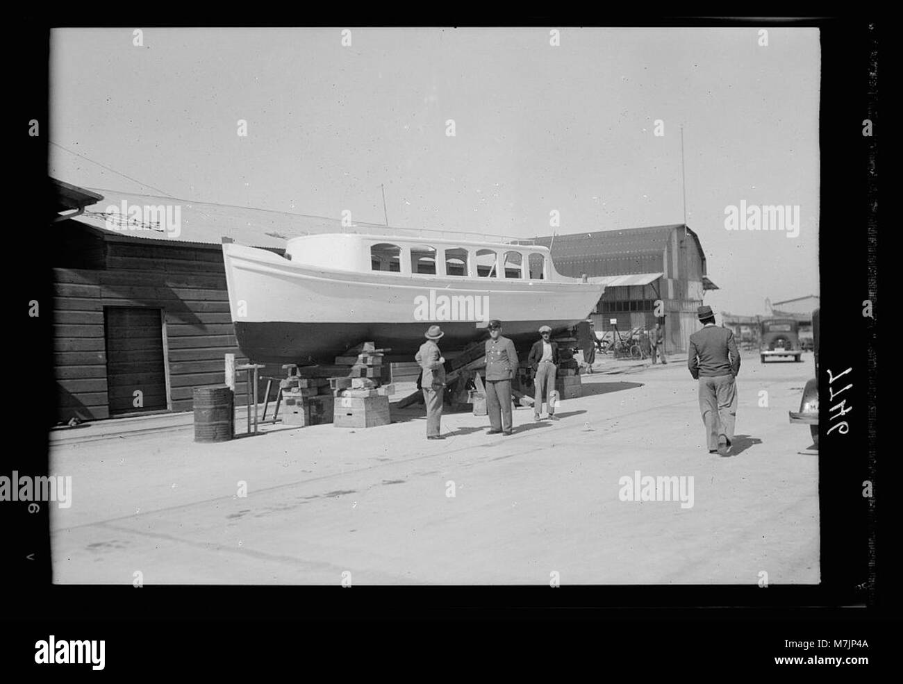 Una fotografia della prima nave passeggeri prodotta localmente a Tel Aviv, che segna una pietra miliare nel trasporto marittimo. Foto Stock