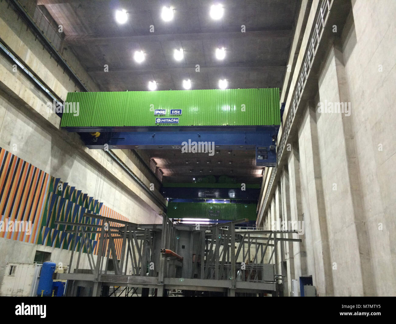 La centrale idroelettrica di Simón Bolívar, nota anche come diga di Guri, è una grande centrale idroelettrica situata sul fiume Caroní in Venezuela, che funge da fonte energetica chiave per il paese. Foto Stock