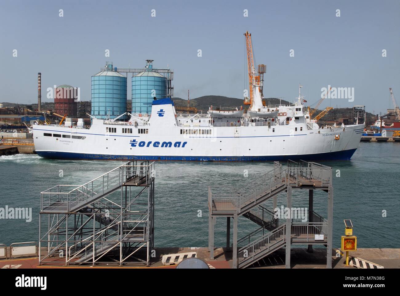 Piombino (Toscana, Italia), traghetto per l'Isola d'Elba Foto Stock