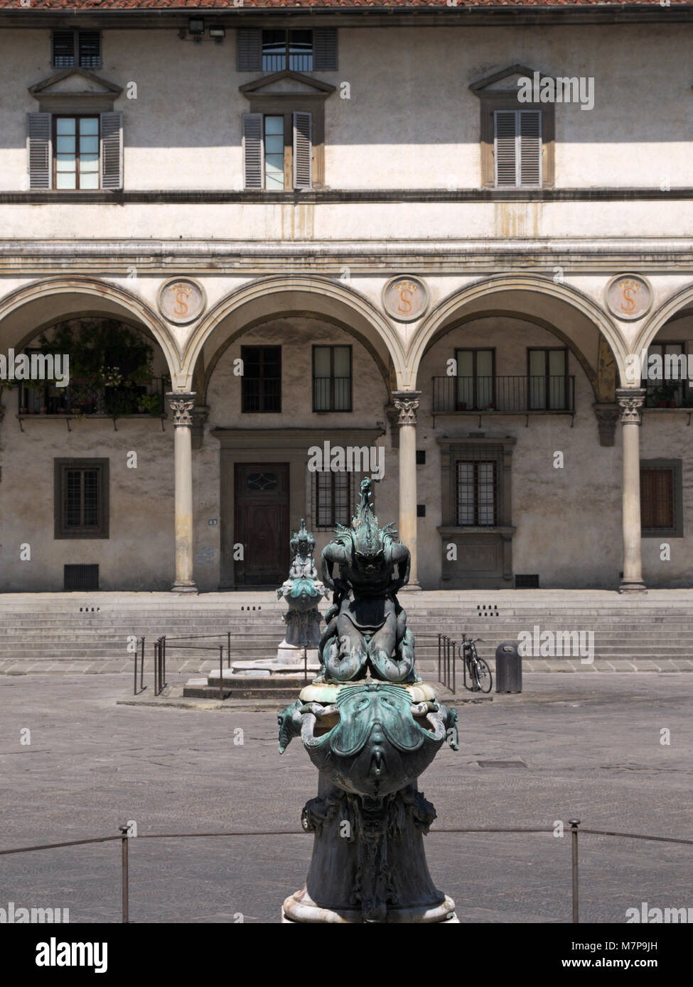 Pietro Tacca di stile manierista fontana nella piazza della Santissima Annunziata, Firenze, Italia Foto Stock