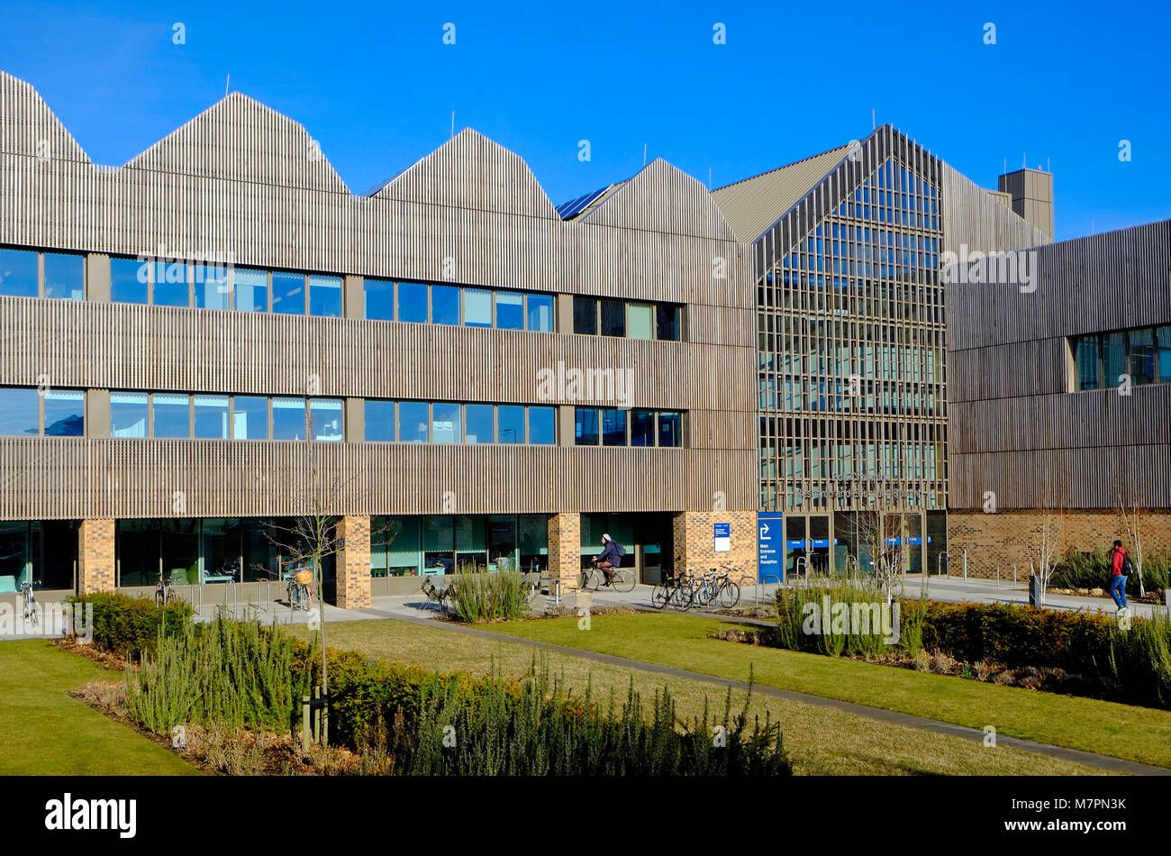 Il campione di bob la ricerca e l'istruzione Edificio, UEA, Norwich, Norfolk, Inghilterra Foto Stock