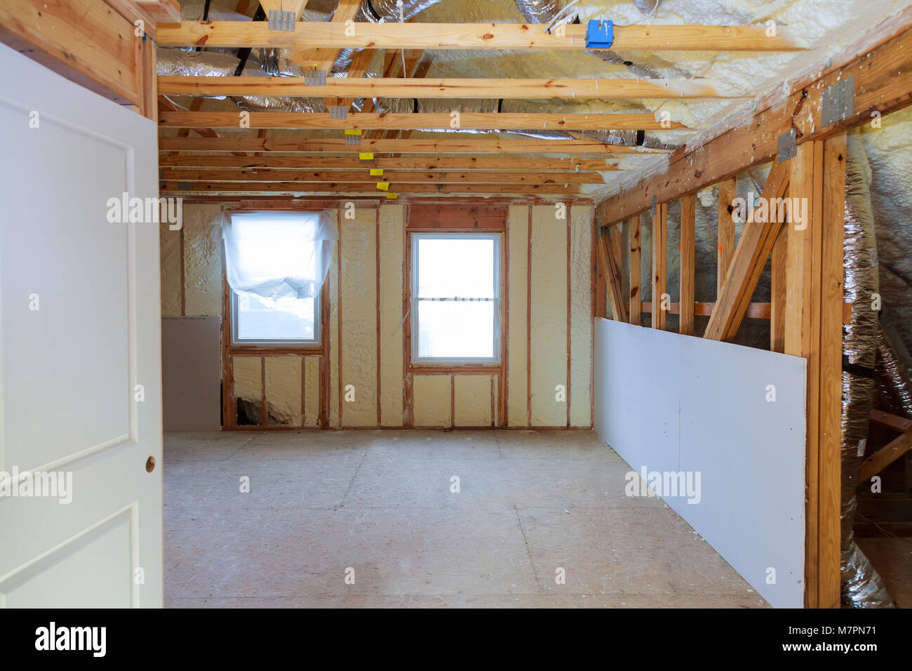 Termica e hidro isolamento interno isolamento parete vista interna costruzione nuova casa residenziale. Foto Stock