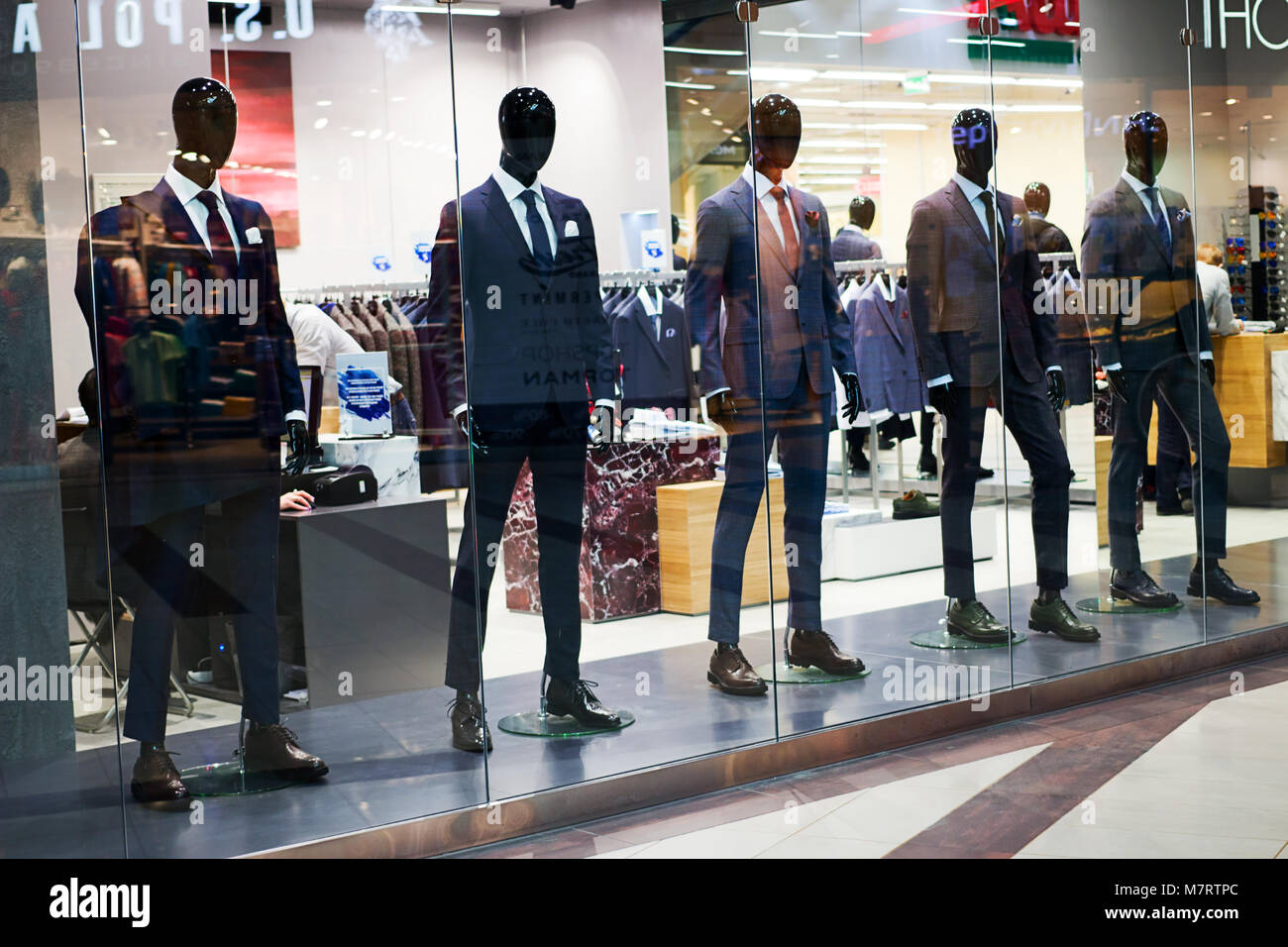 Agente Smith. Off-la-peg vestiti per sciur Foto Stock