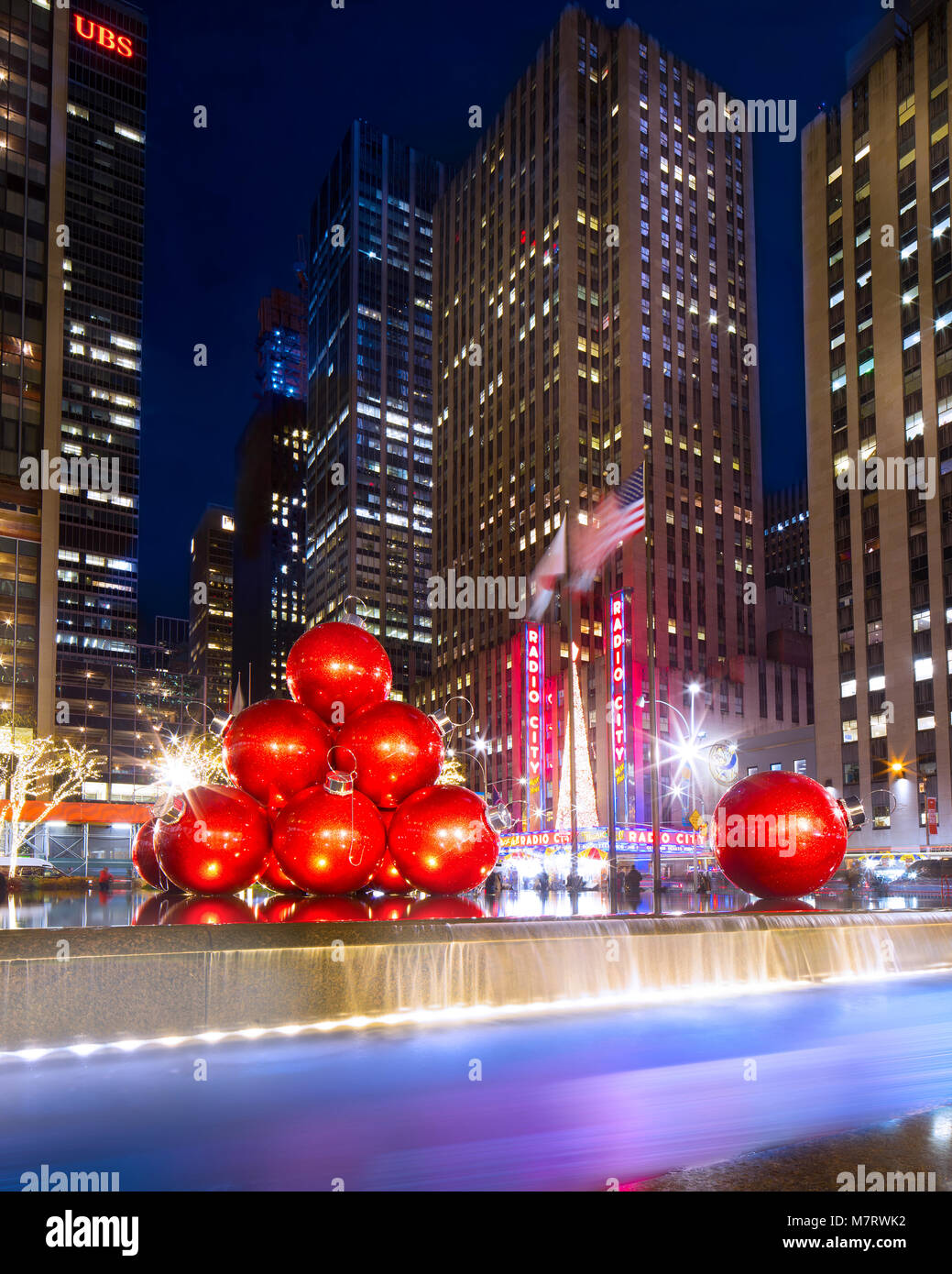 Un magico Natale al Rockefeller Center di Manhattan. Foto Stock