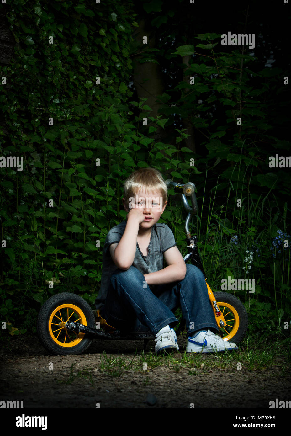 Bambino di 5 8 anni immagini e fotografie stock ad alta risoluzione - Alamy