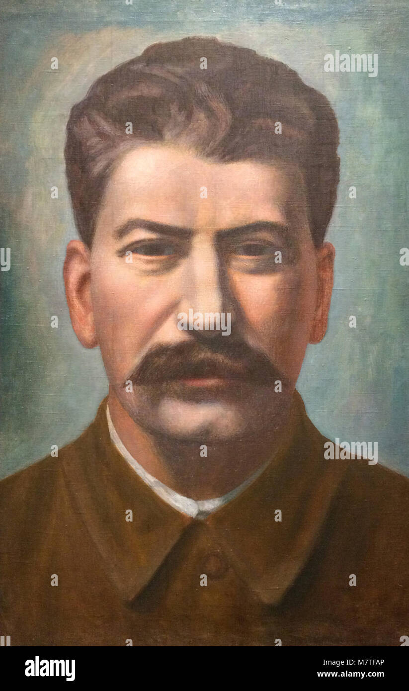 Ritratto del dittatore sovietico Joseph Stalin (1936) dalle avanguardie russe pittore Pavel Filonov sul display per la mostra di arte russa dall'inizio del XX secolo al MAMbo Museo d'Arte Moderna di Bologna) di Bologna, Italia. La mostra della collezione del Museo Russo di San Pietroburgo, Russia) intitolata Revolutija (la rivoluzione) e dedicato al centenario della Rivoluzione Russa corre fino al 13 maggio 2018. Foto Stock