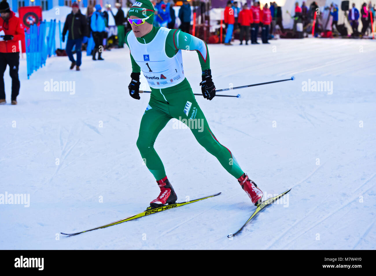 Cross country sciatore Anders Gløersen, Norvegia, alla 38. Engadin Skimarathon sprint notturna, 9 marzo 2018, San Moritz, Svizzera Foto Stock