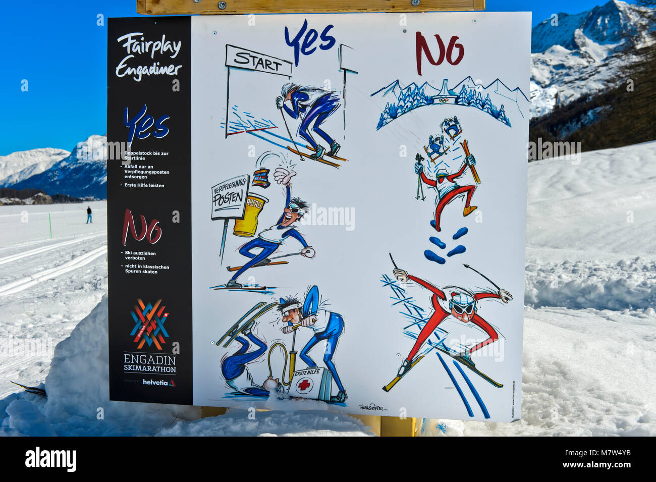 Indicazione di fair play le regole a Engadin Skimarathon, Maloja Engadin, Grigioni, Svizzera Foto Stock