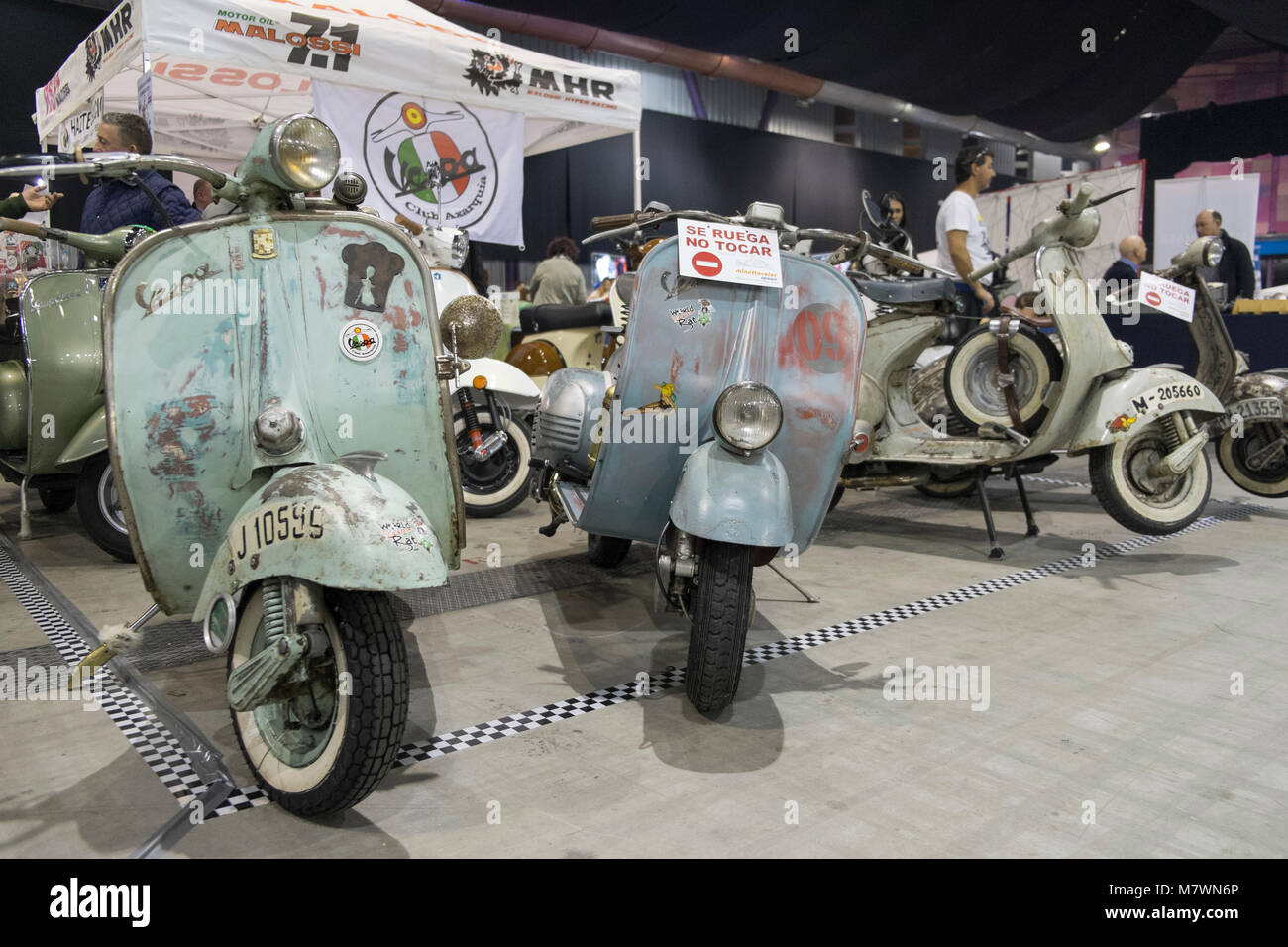 Vespa rat style immagini e fotografie stock ad alta risoluzione - Alamy