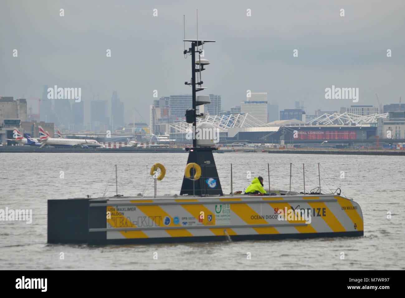 USV Maxlimer è un lungo-endurance Unmanned imbarcazione in superficie ed è uno dei finalisti i contendenti per il guscio scoperta oceanica XPRIZE Foto Stock