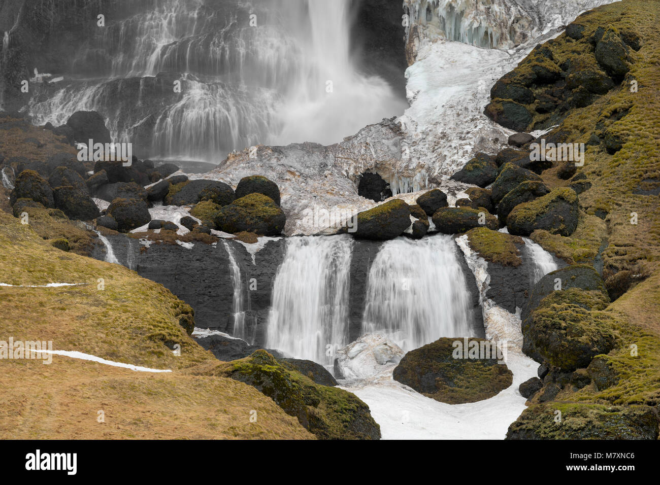 Foss un Sidu cascata vicino Kirkjuaejarklaustur nella regione a sud dell'Islanda Foto Stock