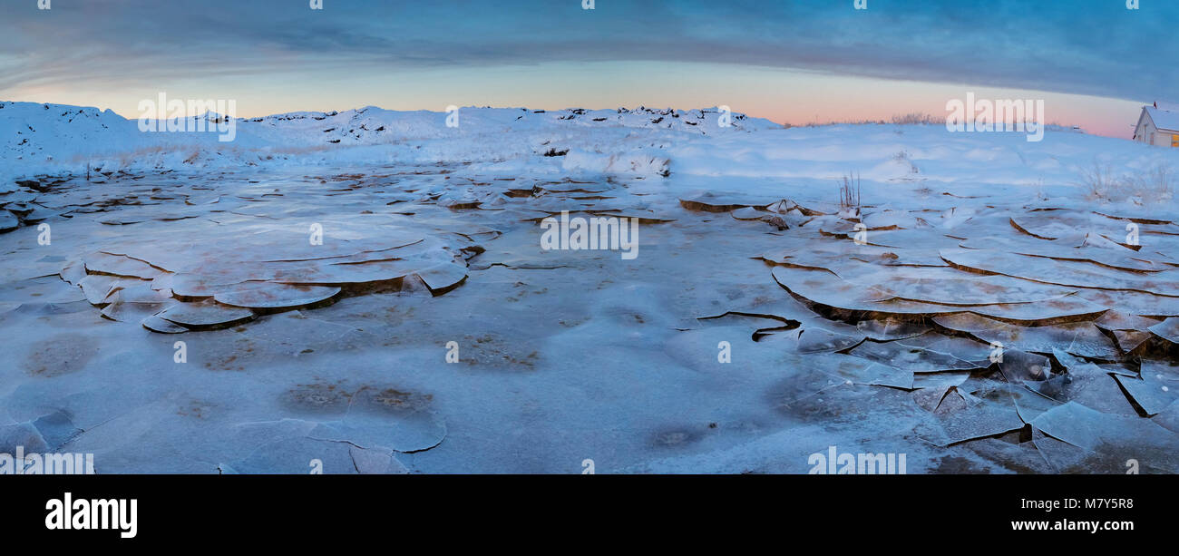 Paesaggio invernale, Straumsvik, Hafnarfjordur, Islanda Foto Stock
