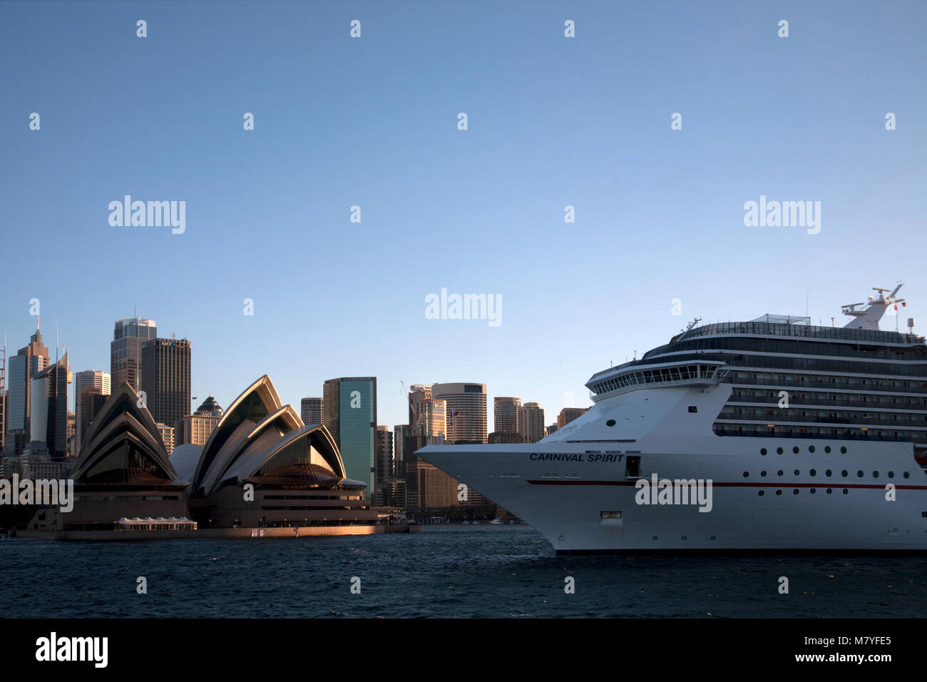 Crociera P&O spirito di carnevale il porto di Sydney Sydney New South Wales AUSTRALIA Foto Stock