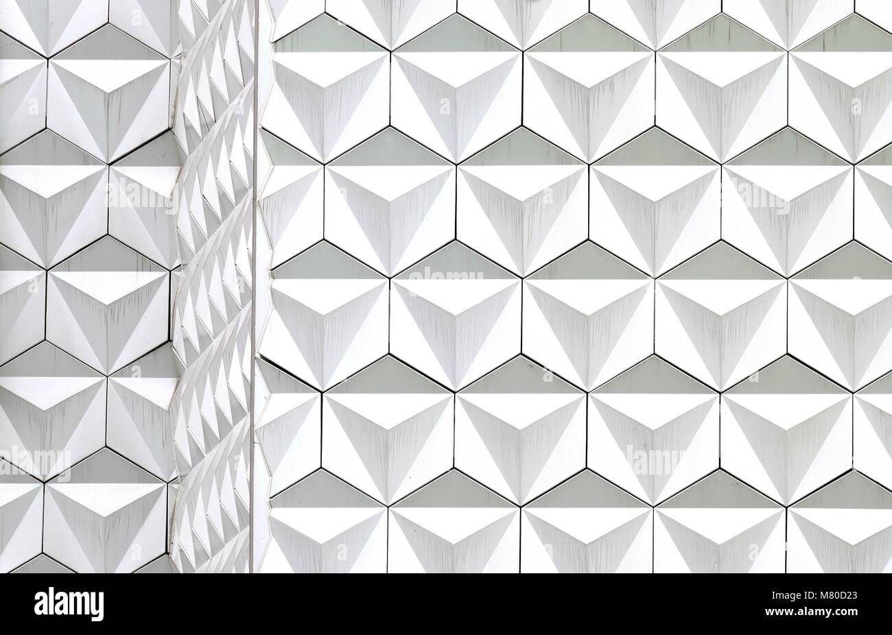 Vista frontale di astratta geometrica del triangolo bianco ed esagono Repeat patterns come sfondo senza giunture Foto Stock
