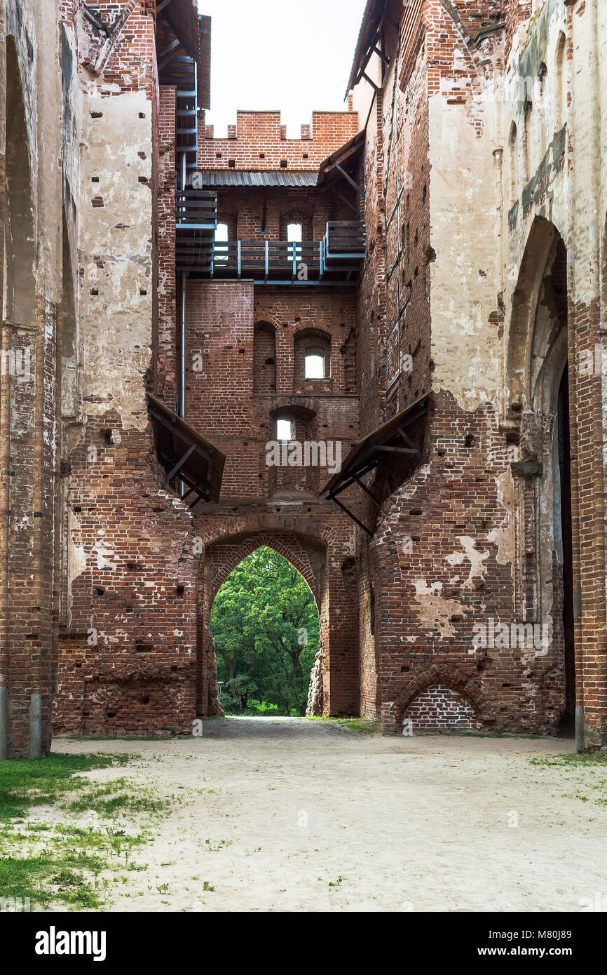 Rovine della cupola chiesa nella città di Tartu, Estonia. Foto Stock