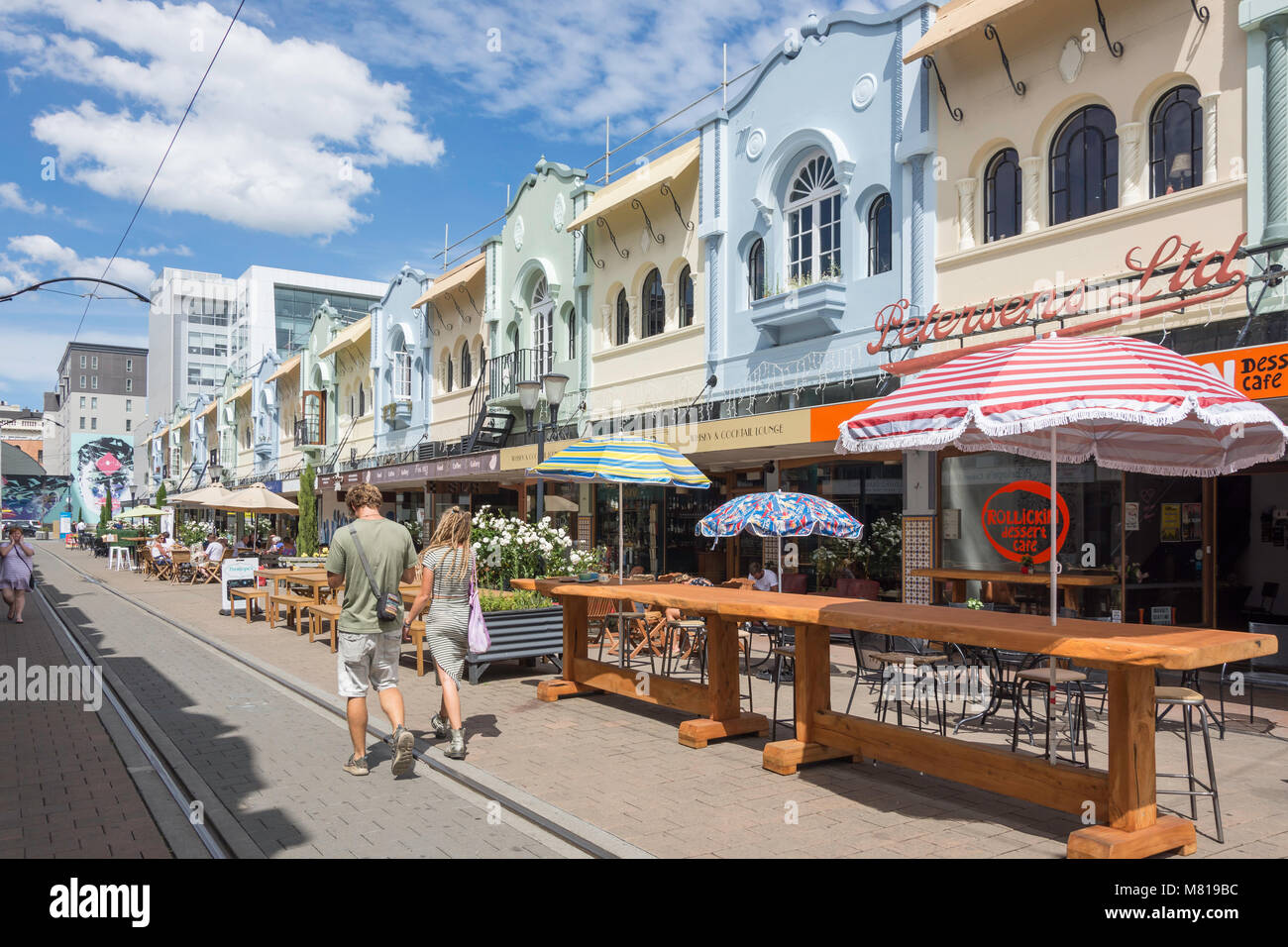 La missione spagnola architettura in stile, Nuovo Regent Street, Christchurch, Canterbury, Nuova Zelanda Foto Stock