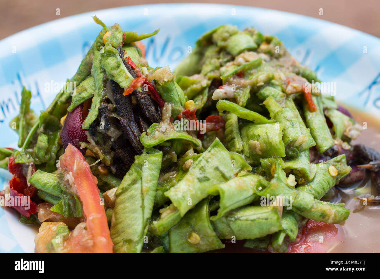 Yardlong insalata di fagioli tradizionale cibo tailandese Foto Stock