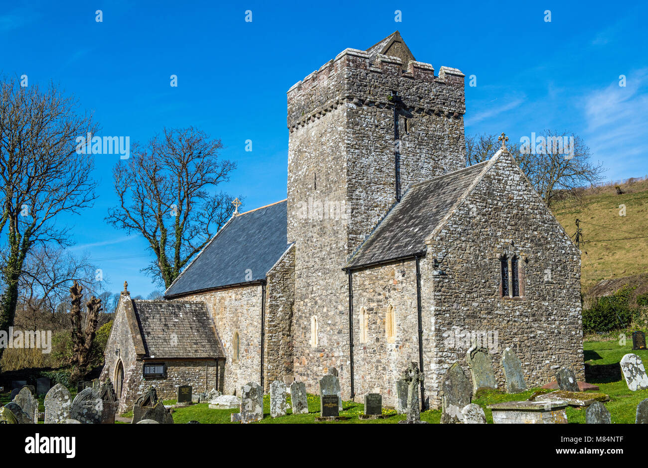 La Chiesa Parrocchiale di San Cadoc in Cheriton, Gower, Galles del Sud Foto Stock