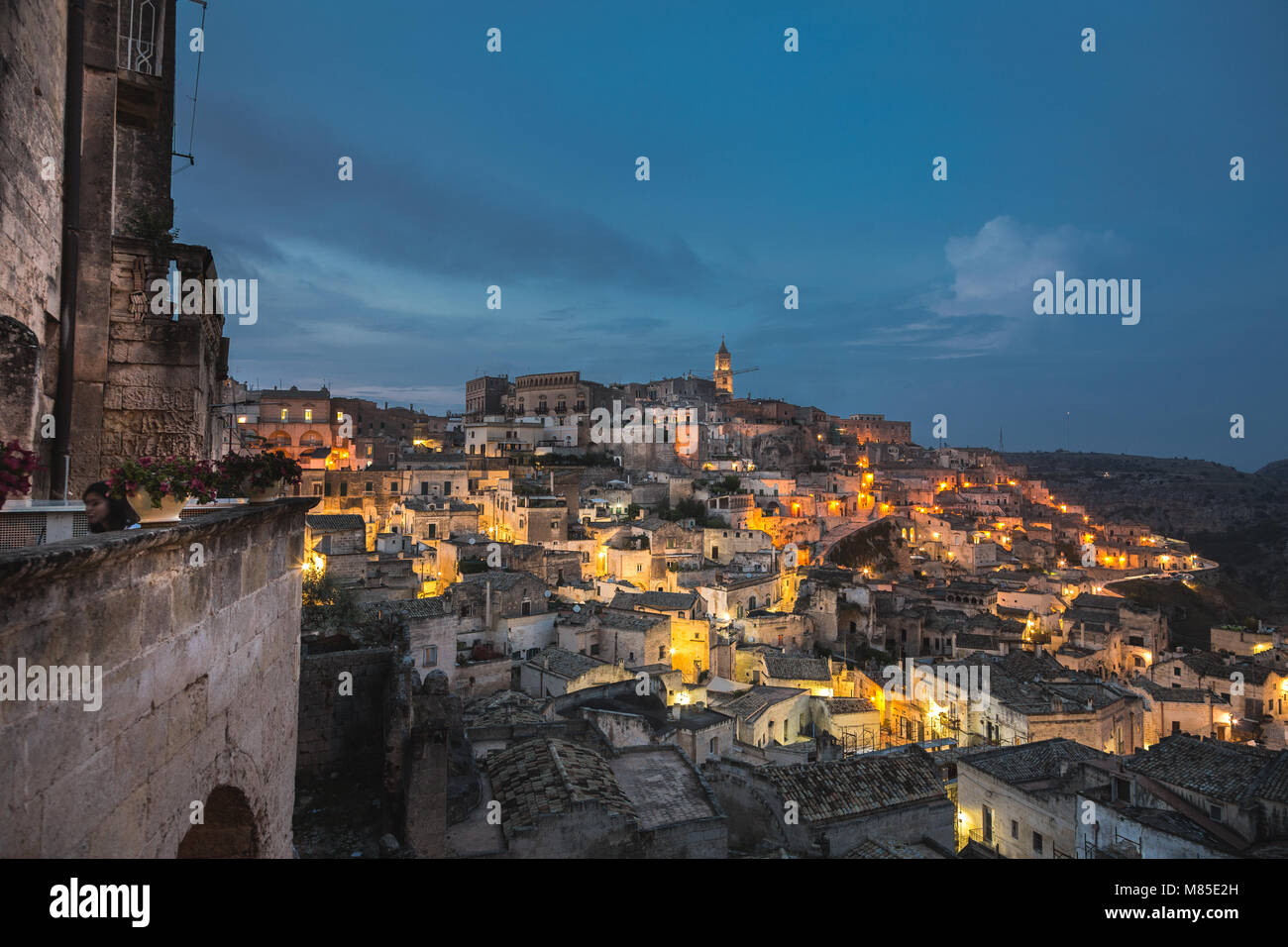 Matera di notte. Italian Old town Foto Stock
