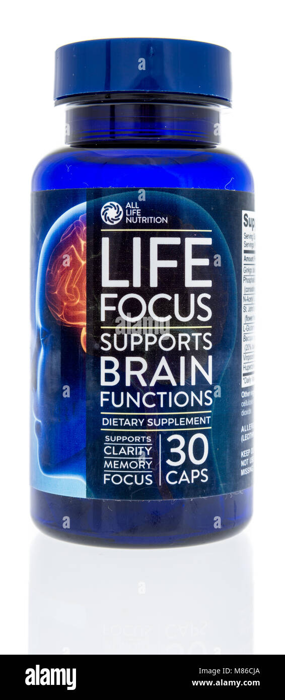 Winneconne, WI - 27 Febbraio 2018: una bottiglia di tutta la sua vita la vita di nutrizione focus supporta le funzioni cerebrali isolato su un background. Foto Stock