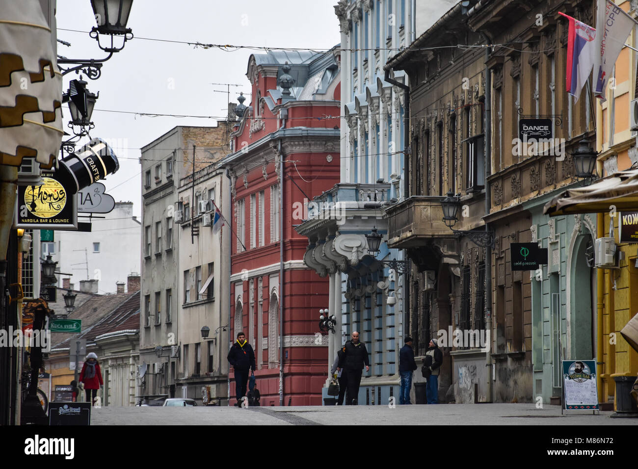 Novi Sad Serbia. Febbraio 8, 2017. Vista di una strada pedonale Foto Stock