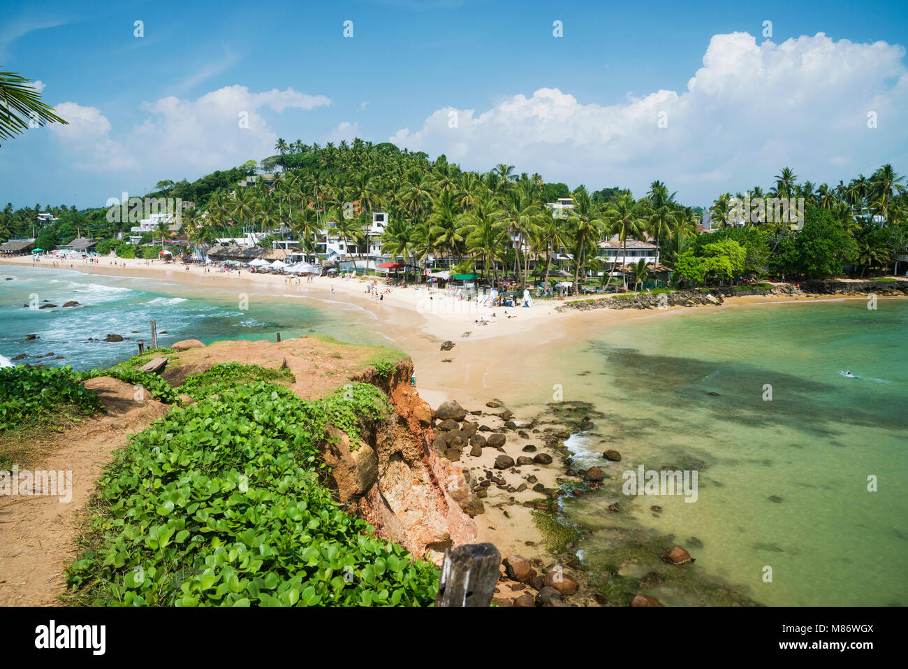 Paesaggio di spiaggia, Mirissa, Matara, Provincia del Sud, Sri Lanka Foto Stock
