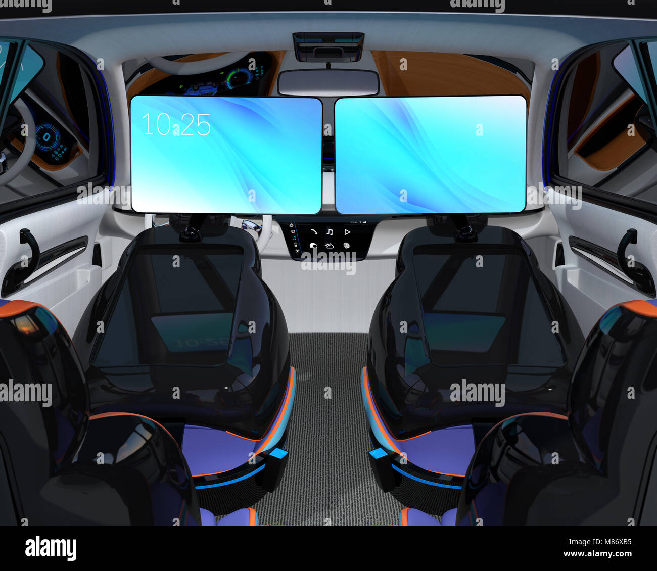 Electric self-guida auto SUV interni. I passeggeri hanno riunione video dai sedili anteriori dei monitor. Concept per il nuovo business stile di lavoro in auto. Foto Stock