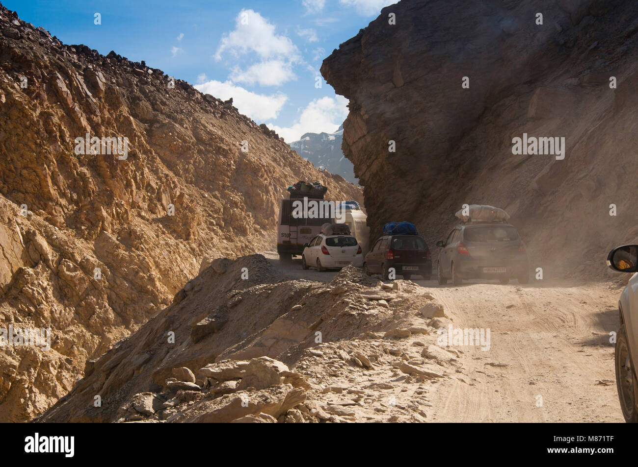 Strada pericolosa, Leh-Manali autostrada, Jammu e Kashmir e Ladakh, India Foto Stock
