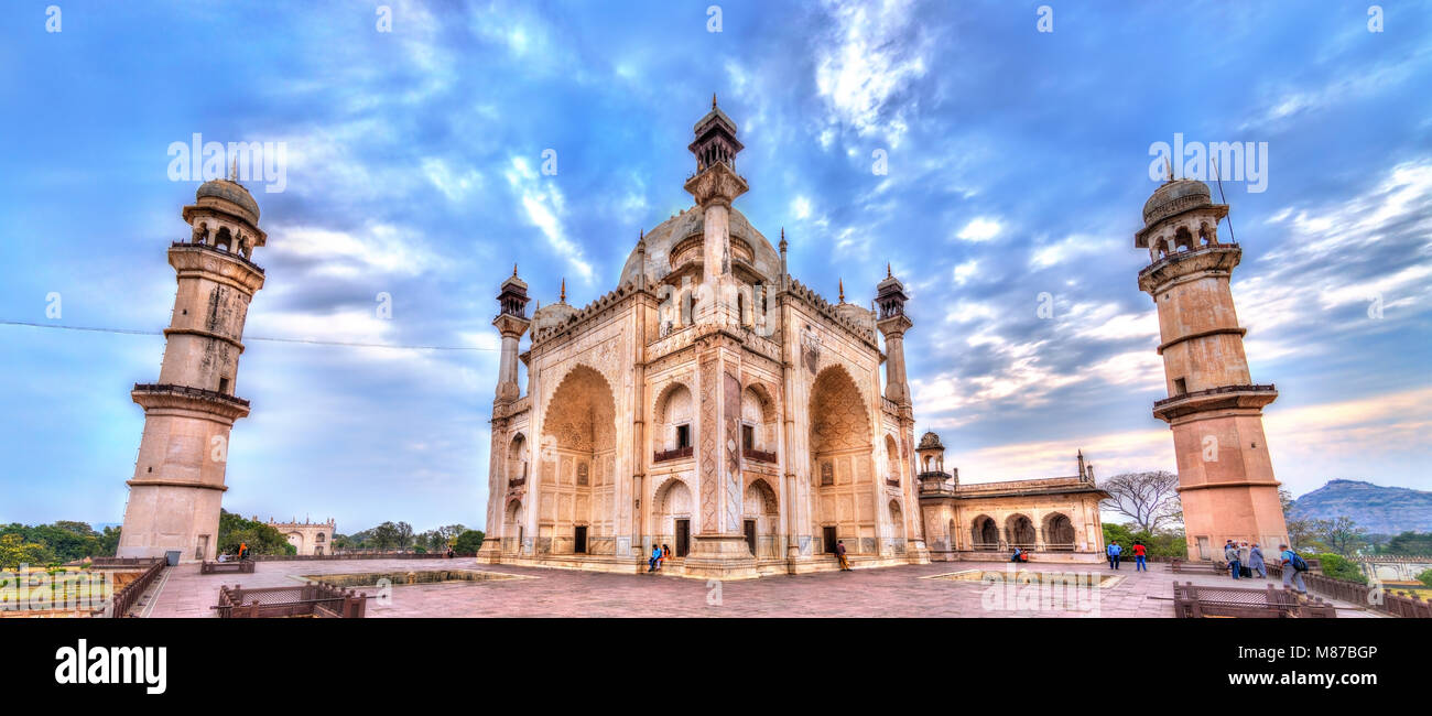 Bibi Ka Maqbara tomba, noto anche come Mini Taj Mahal. Aurangabad, India Foto Stock