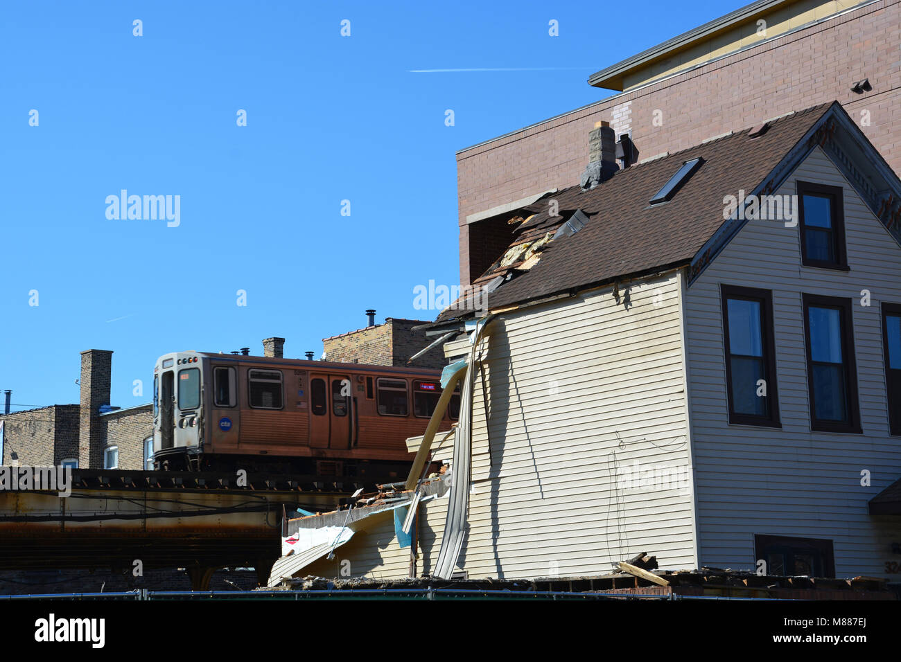 Chicago, illinois, usa, 15 marzo 2018: costruzione equipaggi per la ... Costo demolizione casa