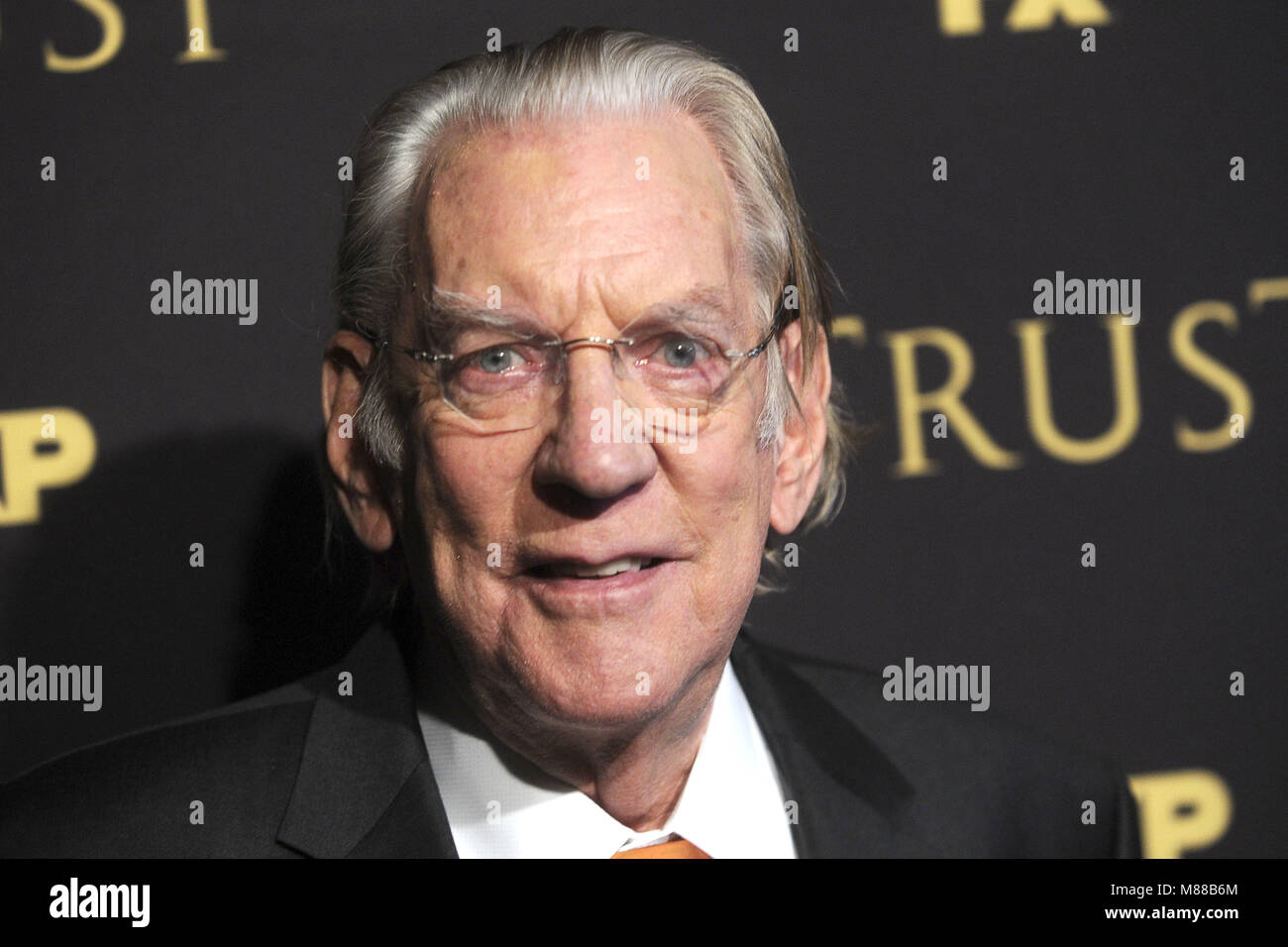 La città di New York. Xiv Mar, 2018. Donald Sutherland frequentando il FX Networks' 'fiducia' New York lo screening a Firenze Gould Hall il 14 marzo 2018 a New York City. | Verwendung weltweit/picture alliance Credit: dpa/Alamy Live News Foto Stock