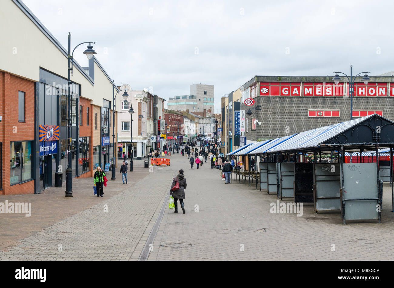 L'area di mercato in High Street, Walsall, West Midlands Foto Stock
