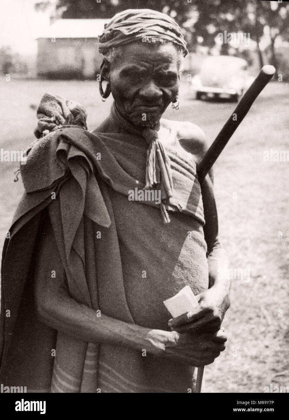 1940s East Africa - anziani uomo Kikuyu, riserva Kiamba Foto Stock