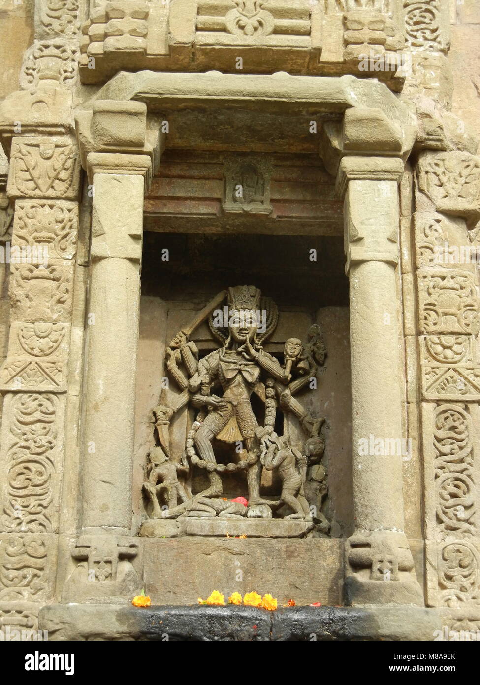 Baijnath è famosa per il suo 13esimo secolo tempio dedicato a Shiva Foto Stock Baijnath è famosa per il suo 13esimo secolo tempio dedicato a Shiva Foto Stock