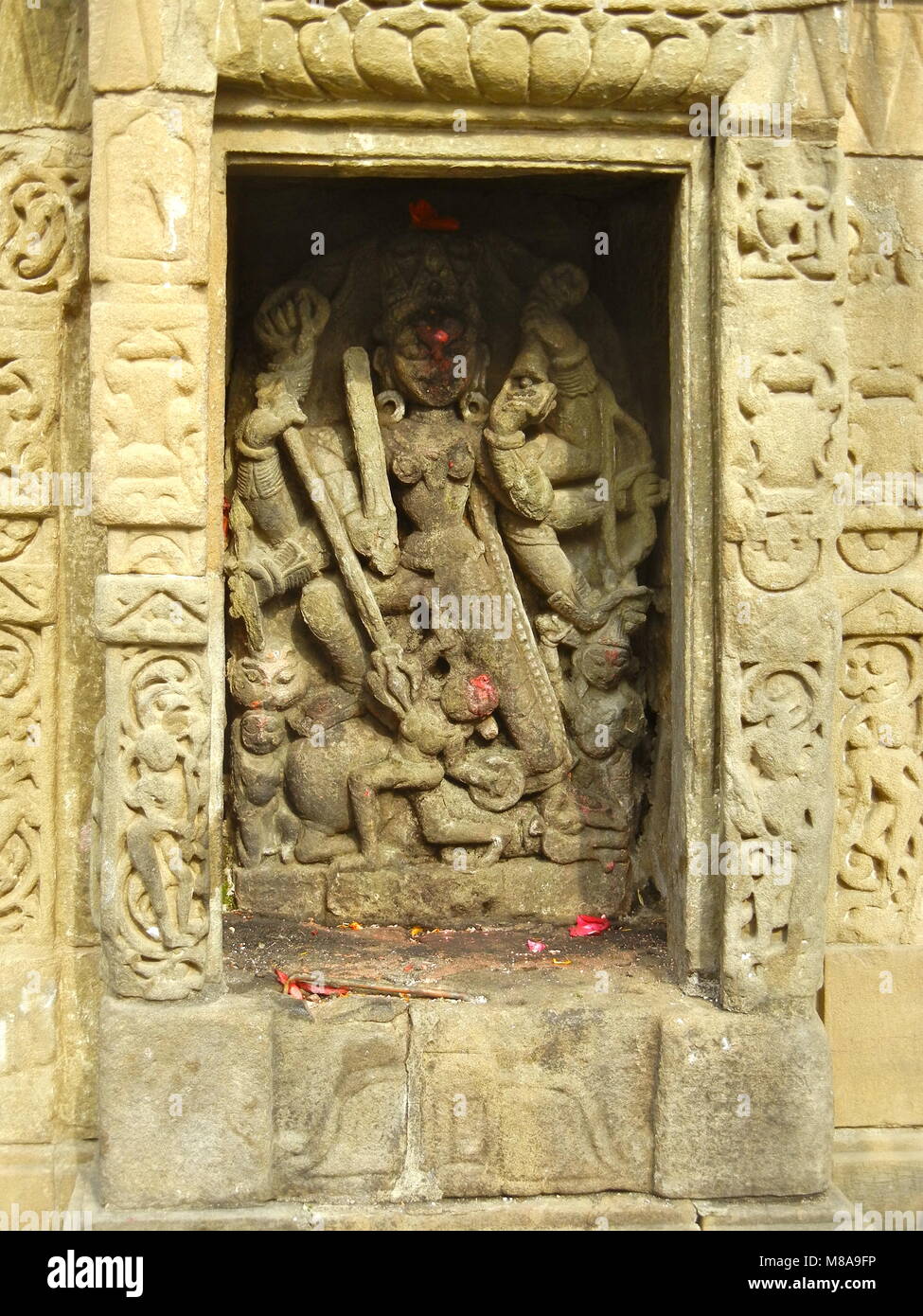 Baijnath è famosa per il suo 13esimo secolo tempio dedicato a Shiva Foto Stock Baijnath è famosa per il suo 13esimo secolo tempio dedicato a Shiva Foto Stock