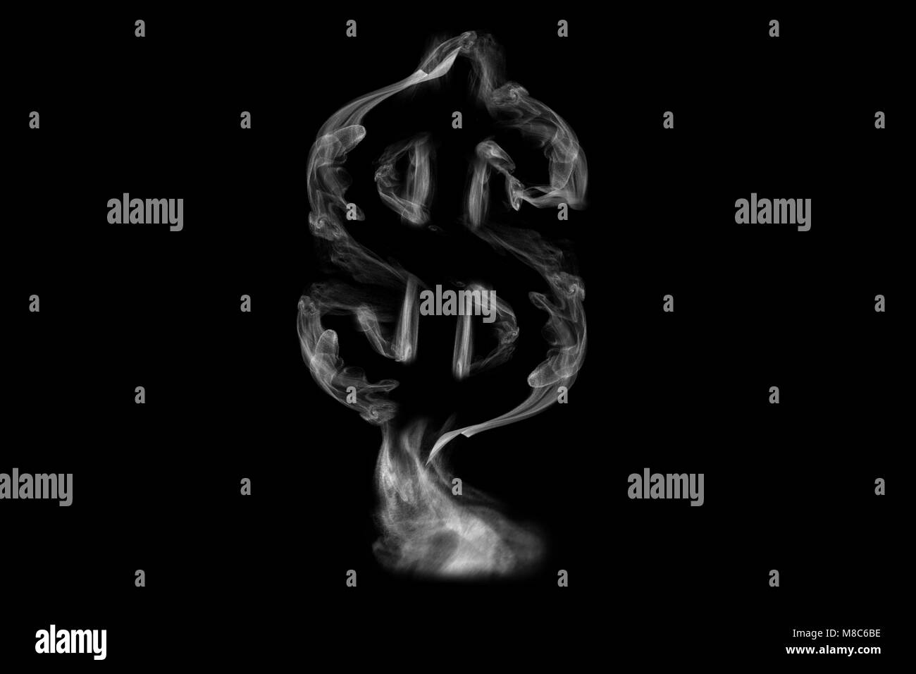Vapore o fumo nella forma di un simbolo di dollaro Foto Stock