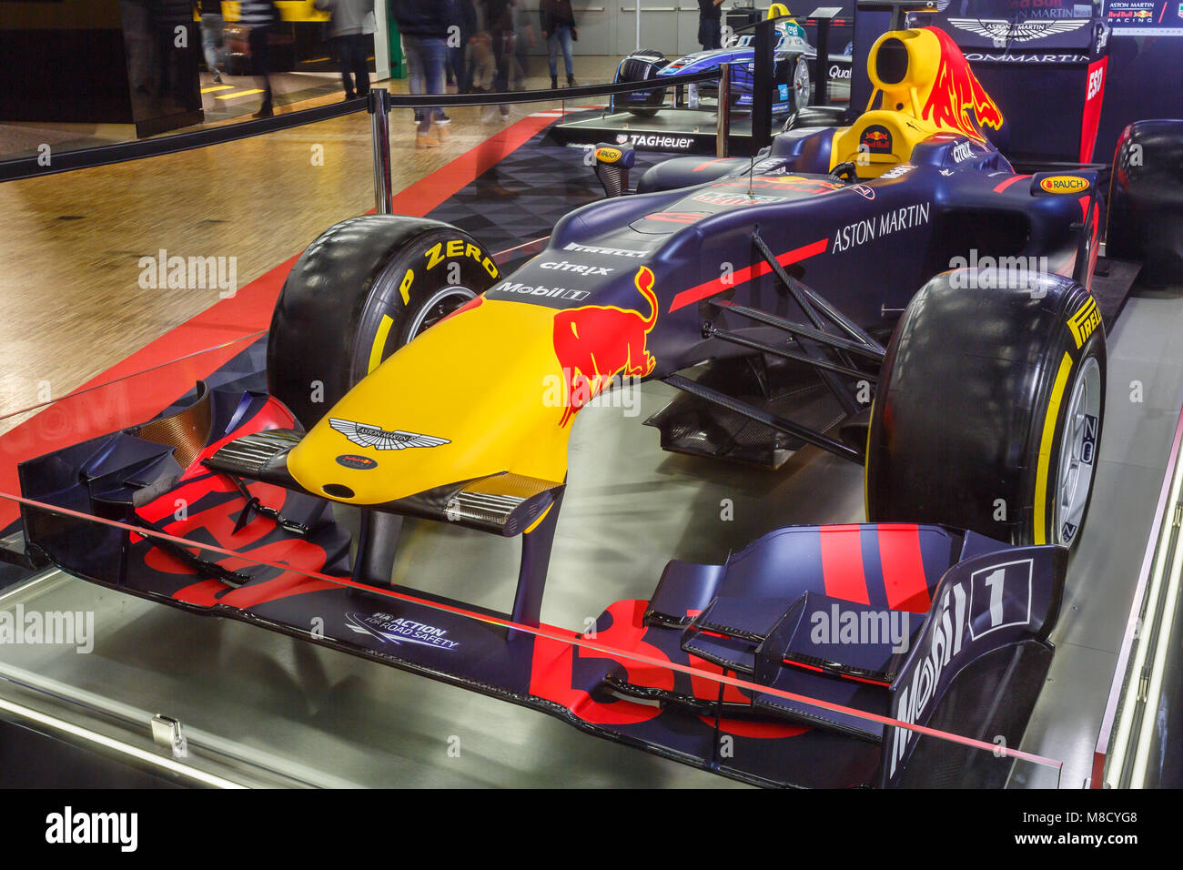 La Red Bull RB6 è la monoposto di Formula 1 commesse da parte del team Red Bull Racing nel quadro del campionato del mondo di Formula 1 2010. Foto Stock