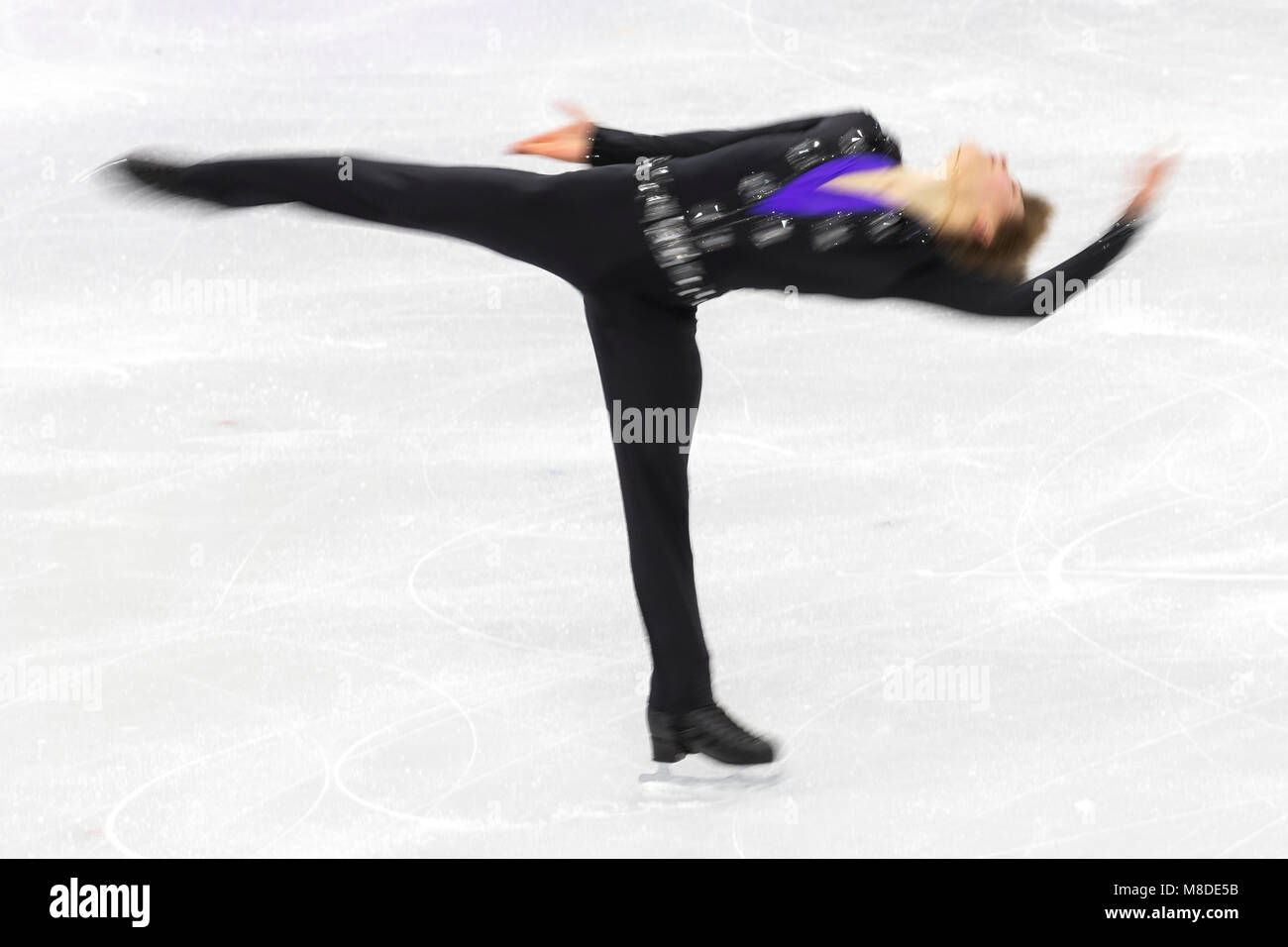 Motion Blur azione del concorrente maschile nel pattinaggio di figura uomini,s Singles la libera concorrenza a i Giochi Olimpici Invernali PyeongChang 2018 Foto Stock