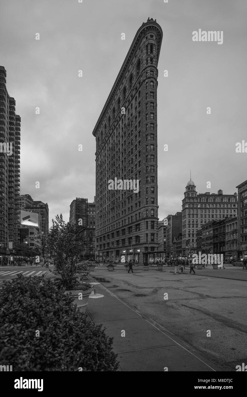 Vista di Flatiron Building, B&W, New York, Stati Uniti d'America Foto Stock