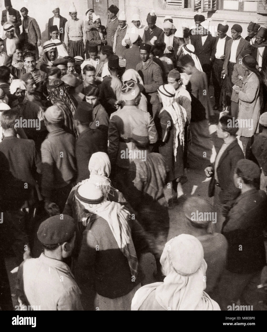 1943 Medio Oriente Siria - Scena di Aleppo - Esercito Britannico reclute - soprattutto curdi Foto Stock