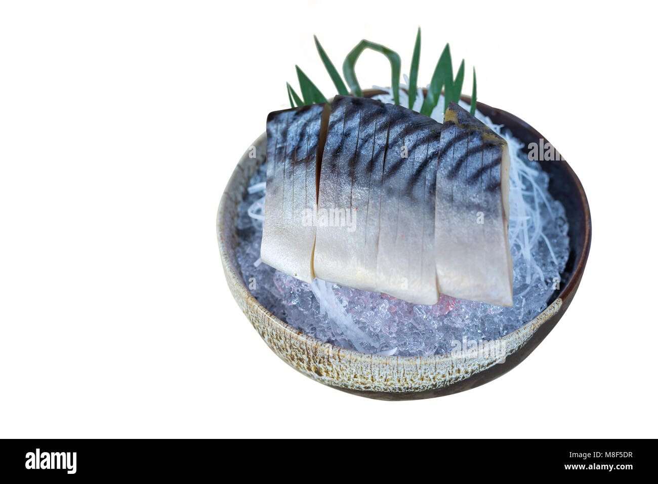 Il cibo giapponese Sashimi isolati su sfondo bianco,tracciato di ritaglio Foto Stock