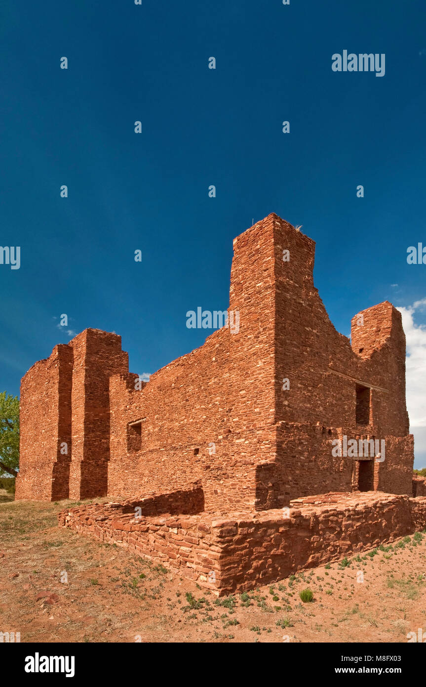 Chiesa a Quarai rovine, Salinas Pueblo Missions National Monument, Nuovo Messico, STATI UNITI D'AMERICA Foto Stock