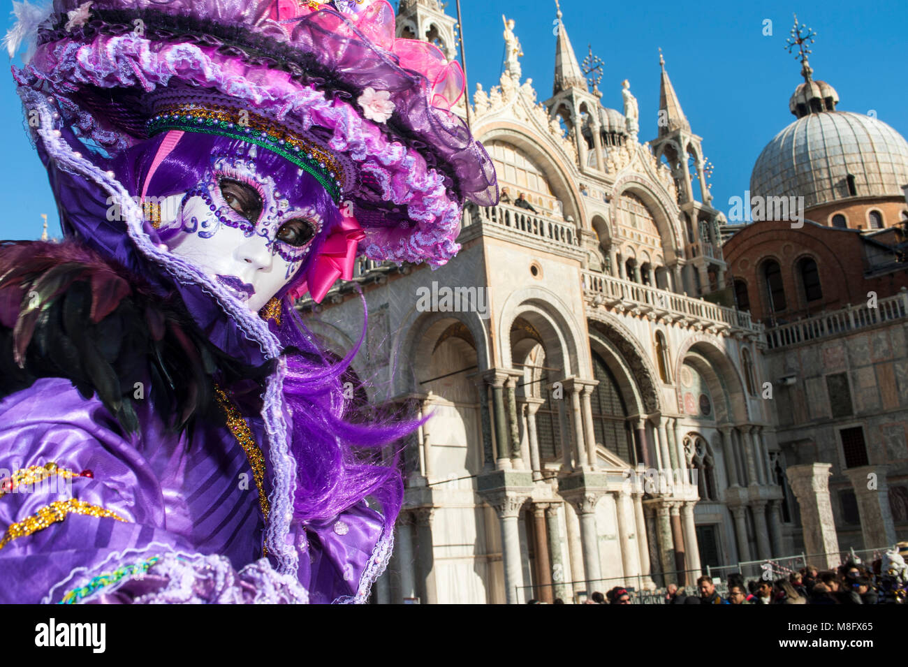Venezia, Italia - 6 Febbraio 2018 - Le maschere del carnevale 2018. Il Carnevale di Venezia (Italiano: il Carnevale di Venezia è un festival annuale tenutasi a Ven Foto Stock