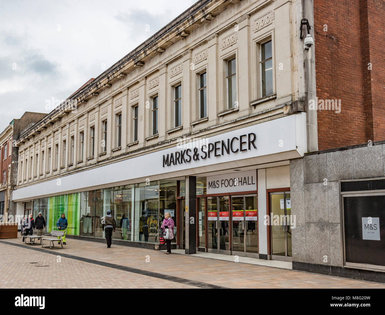 M&S, Stockport centro città zona commerciale, Merseyway Foto Stock