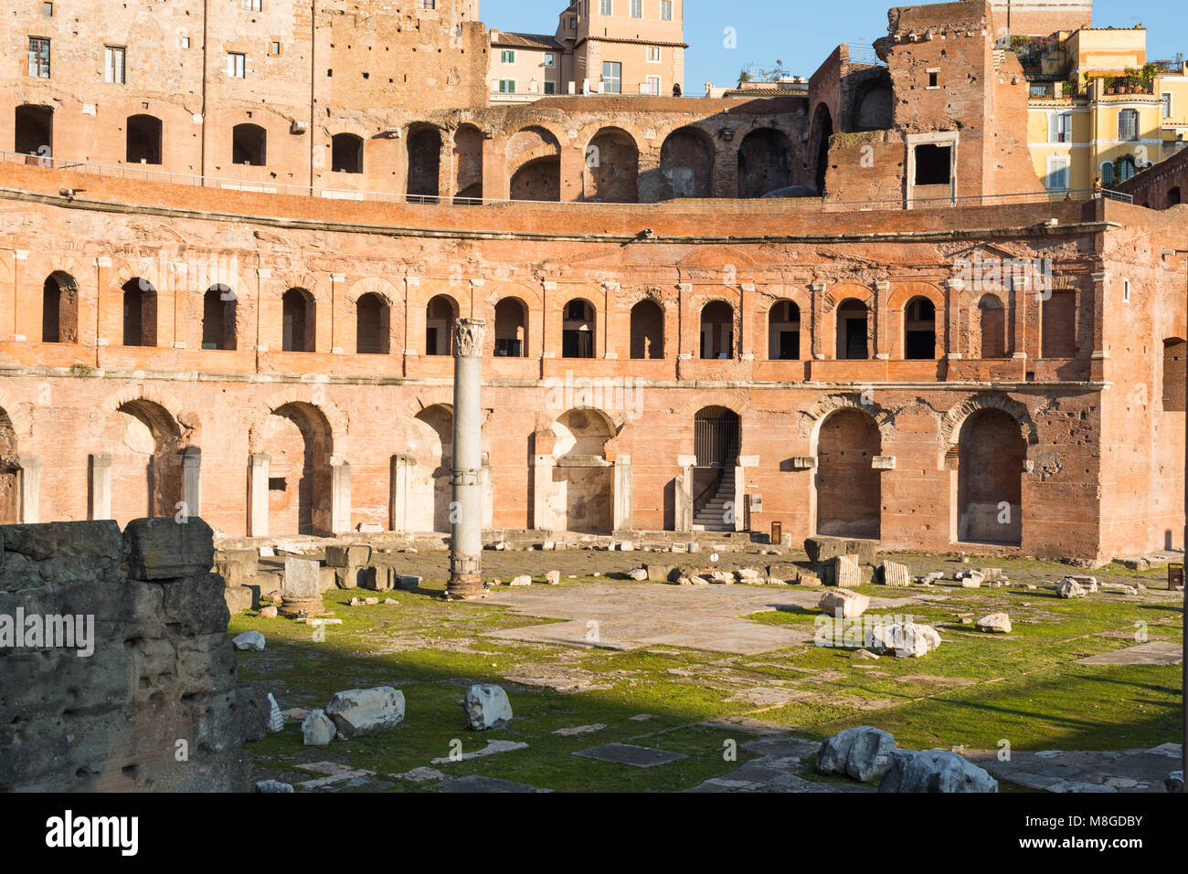 Mercati di Traiano e il Forum è un grande complesso di rovine nella città di Roma, Italia, situato sulla Via dei Fori Imperiali di Roma, lazio, Italy. Foto Stock