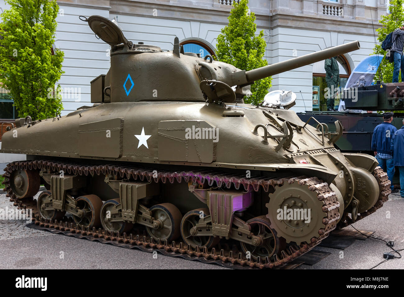 M4 Sherman serbatoio, versione canadese, utilizzati durante la Seconda Guerra Mondiale. Il settantesimo anniversario della fine della seconda guerra mondiale. Varsavia, Polonia - 08 maggio, 2015 Foto Stock