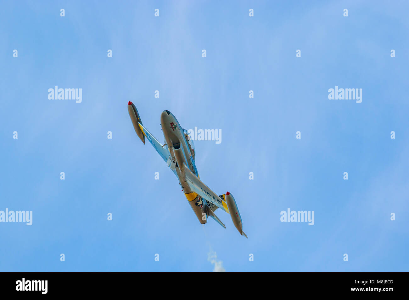 Hillsboro, Oregon - 23 Settembre 2017: Lockheed T-33 Shooting Star eseguire in Oregon International Air Show. Foto Stock